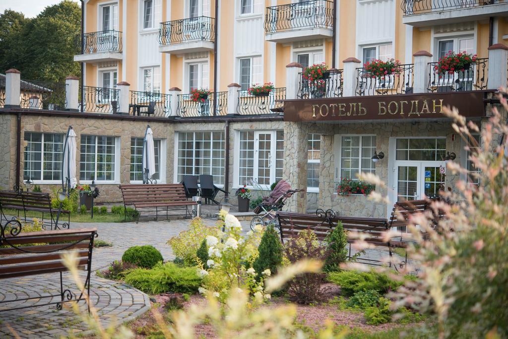 מורשין Hotel Bogdan מראה חיצוני תמונה