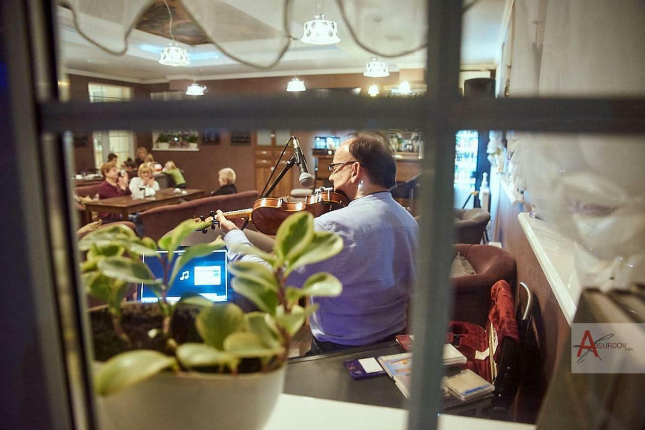 מורשין Hotel Bogdan מראה חיצוני תמונה